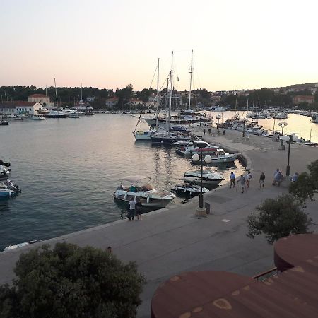 Apartment Ribica Krk Island ภายนอก รูปภาพ