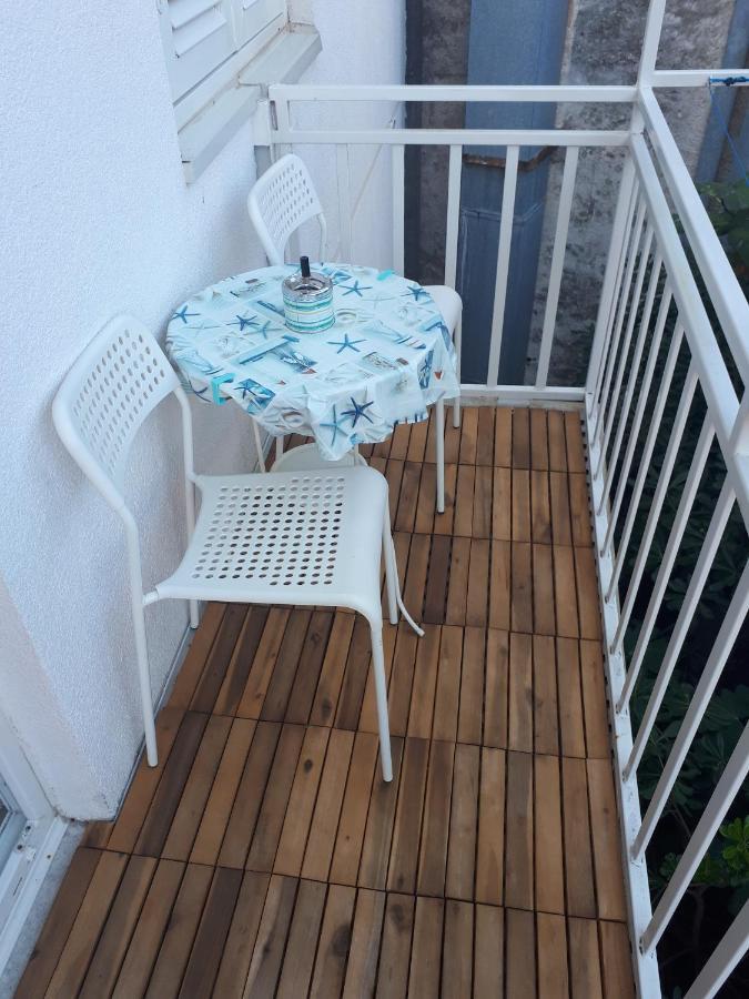 Apartment Ribica Krk Island ภายนอก รูปภาพ