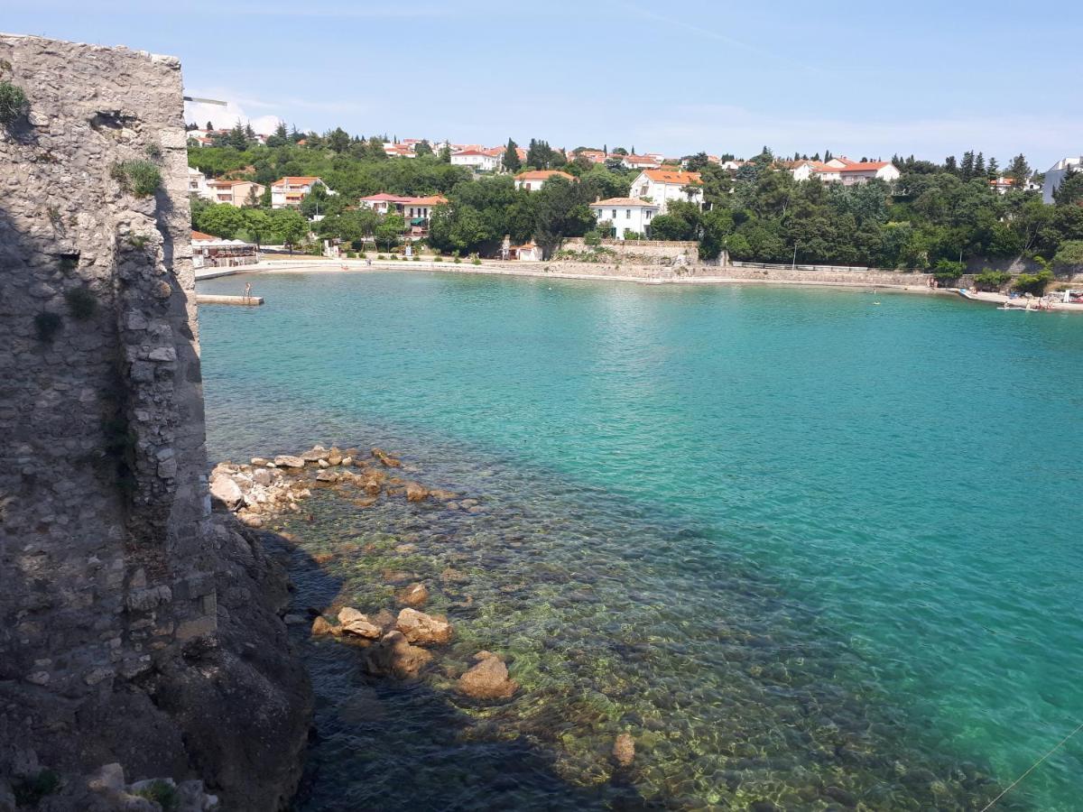 Apartment Ribica Krk Island ภายนอก รูปภาพ