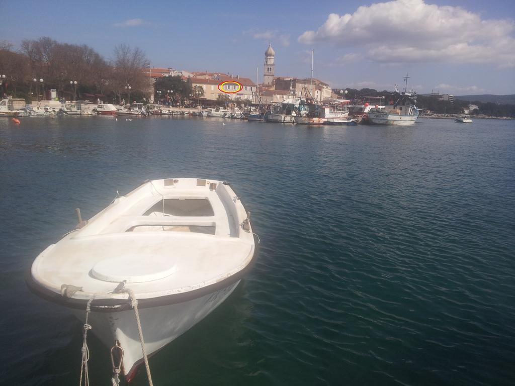 Apartment Ribica Krk Island ภายนอก รูปภาพ