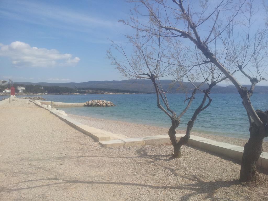 Apartment Ribica Krk Island ภายนอก รูปภาพ