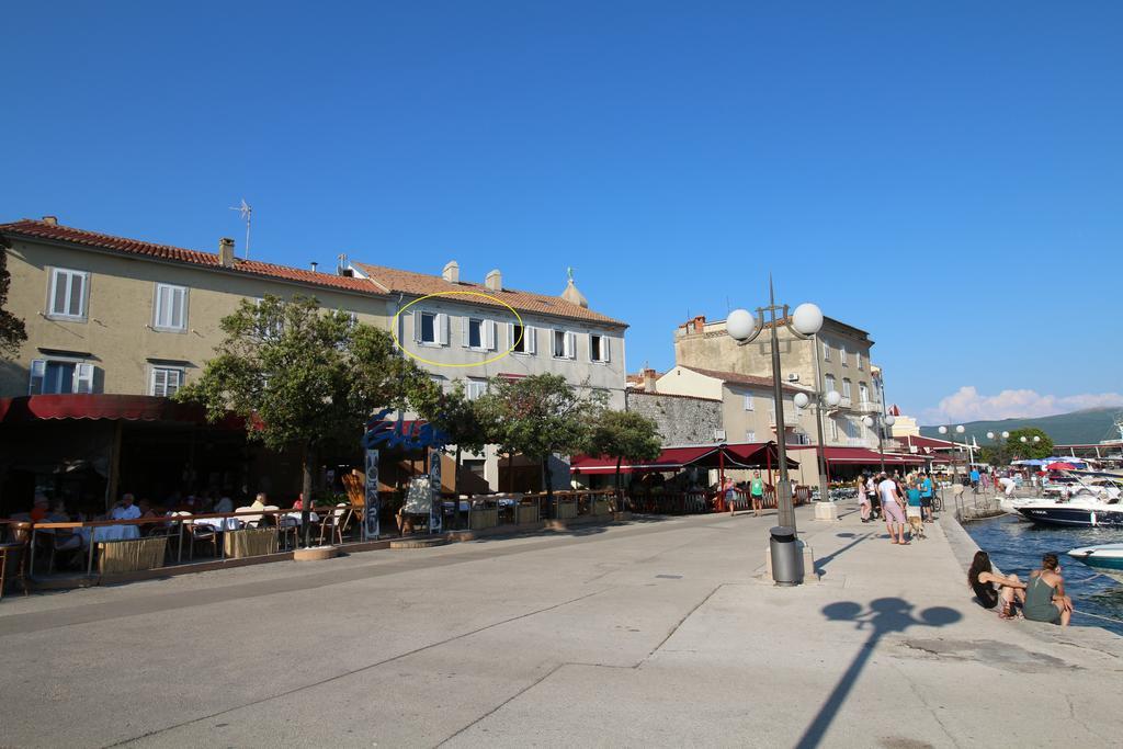 Apartment Ribica Krk Island ภายนอก รูปภาพ